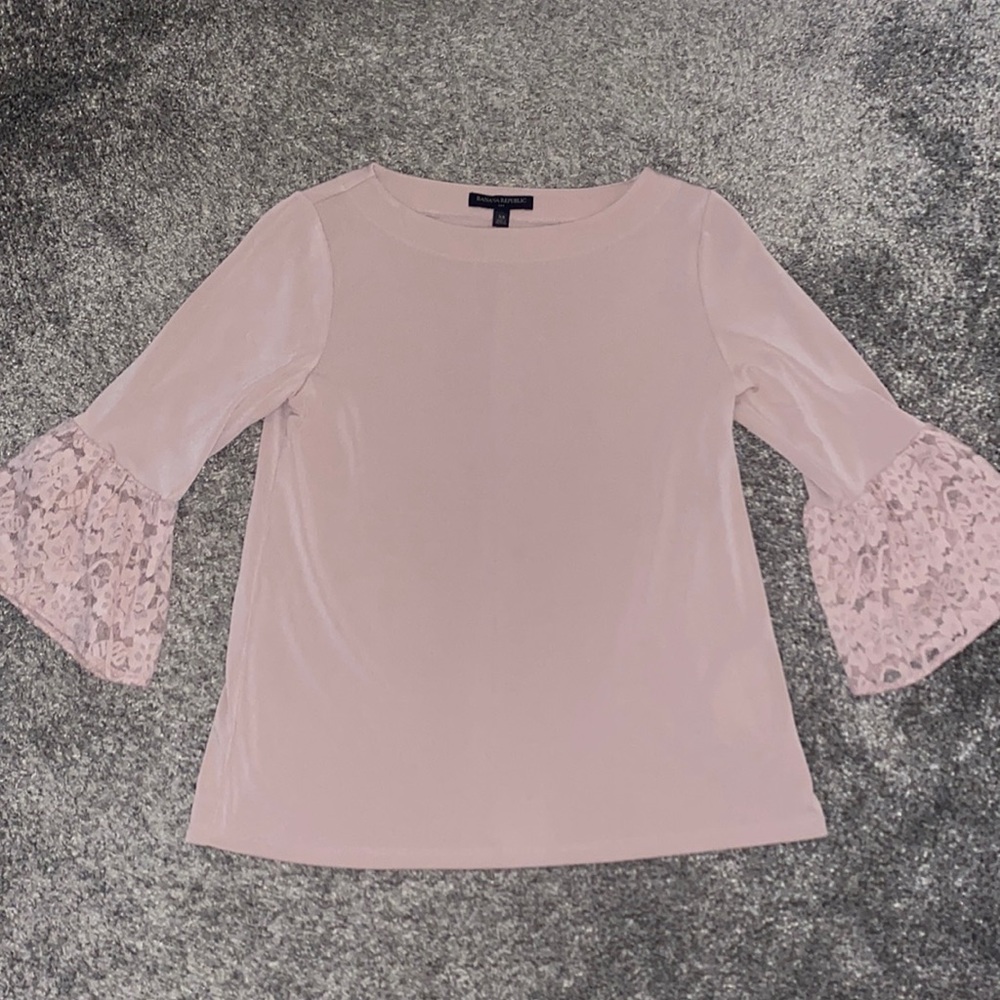 Banana Republic Pink Top w/ Lace Size XS